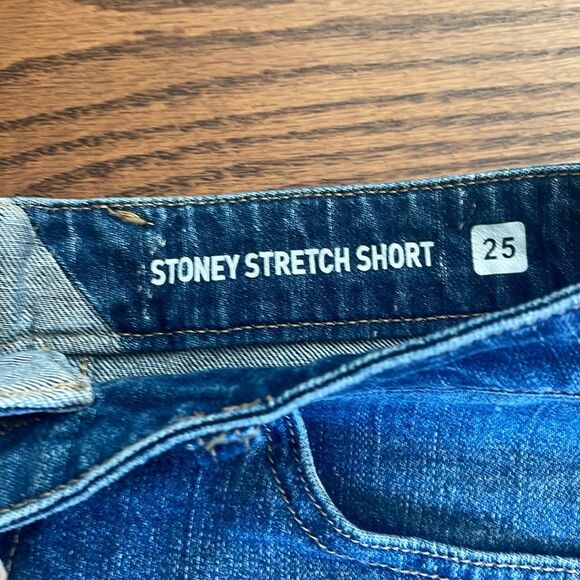 Volcom Stoney Stretch Denim Jean Shorts Medium Wash Size 25 Short Frayed Cute - Picture 5 of 11